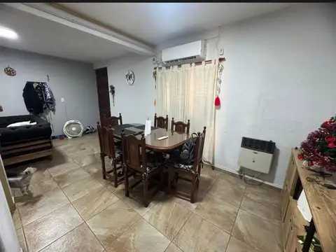 Depto Tipo Casa en Venta de 3 ambientes