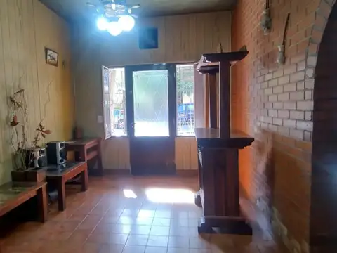 Depto Tipo Casa 7 ambientes con 2 baños