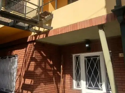Depto Tipo Casa en Venta de 6 dormitorios