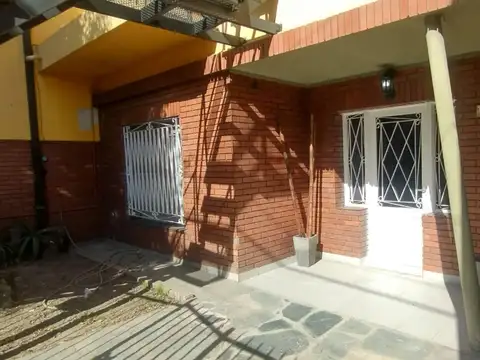 Casa multifamiliar 6 amb - Villa ballester