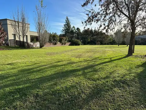 Terreno en Venta en Campana, USD 38.000