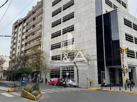 En alquiler departamento sobre av belgrano al 300