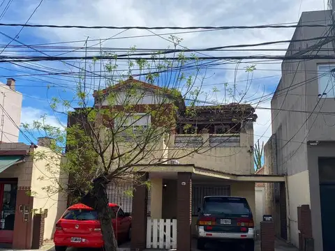 VENTA PH 3 AMBIENTES 2 DORMITORIOS  JARDIN COCHERA - METROS ESTACION - MUNRO VICENTE LOPEZ