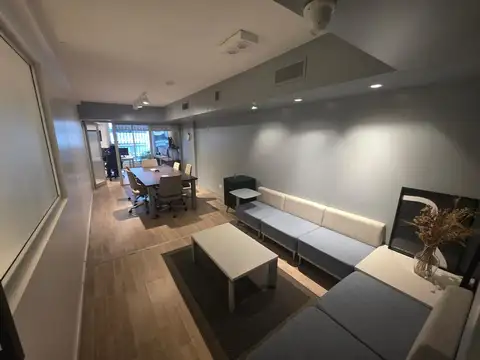 Oficina Monoambiente con 2 baños
