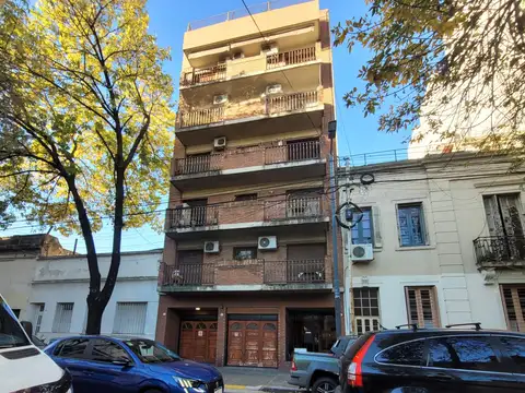 3 ambientes muy luminoso, excelente ubicación