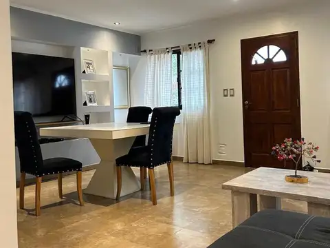Casa Dúplex  en Venta en Benavidez, Tigre, G.B.A. Zona Norte