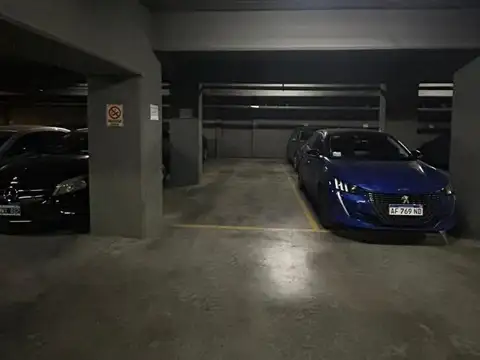 Cochera en Belgrano Edificio Town House Villanueva