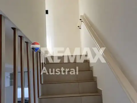 Depto Tipo Casa en Venta 14 años