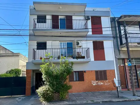 Departamento 2 ambientes en Florida, a 3 cuadras de Maipú