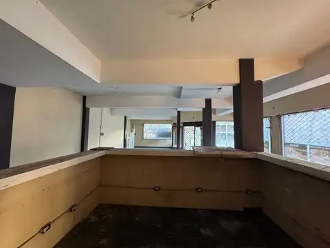 IDEAL EMPRENDIMEINTO- 3 LOCALES + VIVIENDA DE 5AMB-