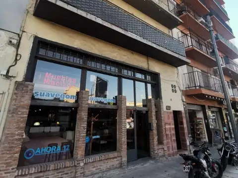 Departamento 4 amb 95m2 con balcon y patio muy luminoso