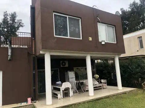 CASA CON PILETA BARRIO CERRADO LA CANDELA PILAR