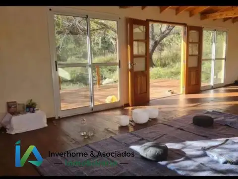 Casa en Venta con 6 cocheras