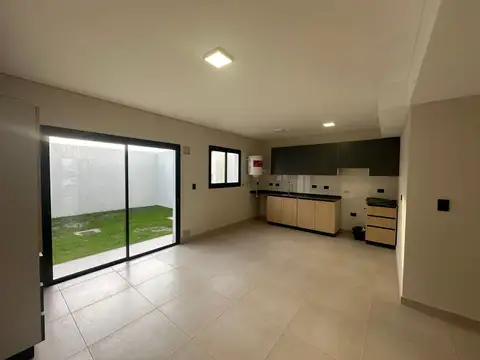 Depto Tipo Casa en Venta de 3 dormitorios