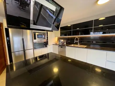 Casa en Venta al Este