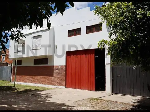 Galpon en Venta 10  mts Frente