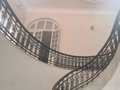 Oficina en Alquiler en Retiro, USD 3.500