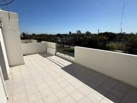 Departamento en Alquiler de 3 ambientes