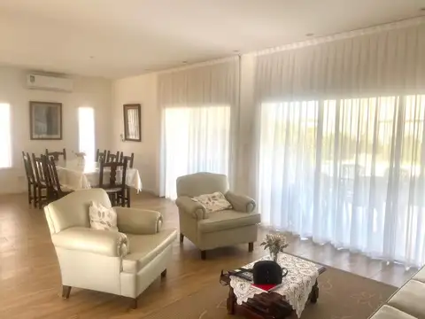 Casa en Alquiler Temporal de 3 dormitorios