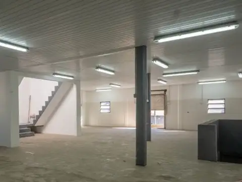 Galpón en Venta en Lomas del Mirador, Partido de La Matanza
