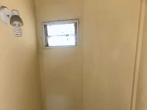 Local - Alquiler - Argentina, La Matanza -  PAREJA 2556