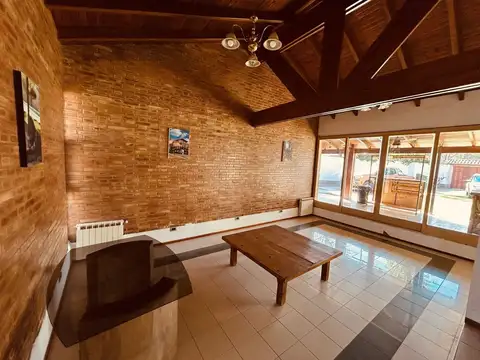 VENTA GRAN CASA BESARES, CHACRAS DE CORIA
