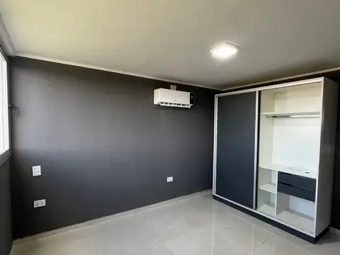 Av. Lopez Torres 4881 , Piso 9