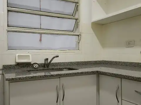 Gobernador Inocencio Arias 2400