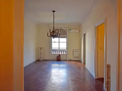 Depto Tipo Casa en Venta 89 años
