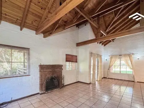 Casa en Venta en Echeverria Del Lago, USD 220.000
