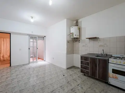 Venta Departamento Monoambiente en Mataderos con patio