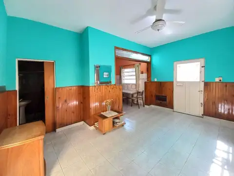 Venta Casa 3-4 Ambientes con Patio y Garage en Villa Lugano