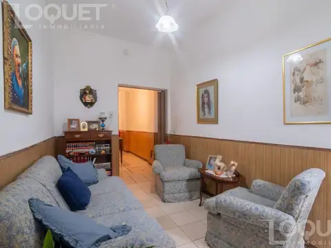 Casa en Venta con 1 cochera