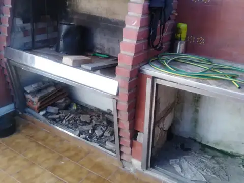 Casa en Venta en Bernal Oeste, USD 130.000