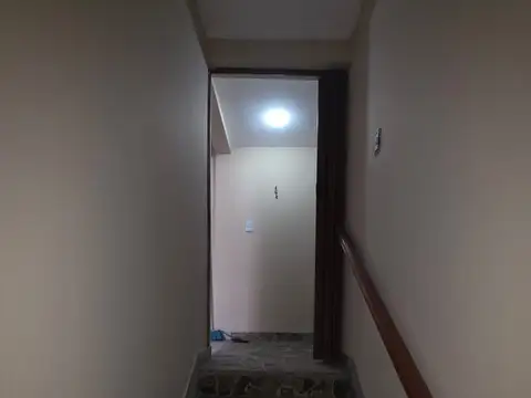 colon 1800, Piso 1