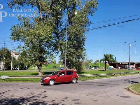 Terreno en Venta, FOT 0,6