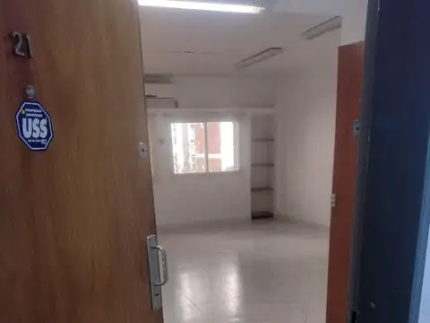 Oficina en Alquiler en Belgrano, $ 450.000
