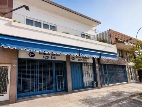 2 Locales comerciales - Vivienda - Ituzaingó Norte - Brandsen - 4 Ambientes - Gran parque -
