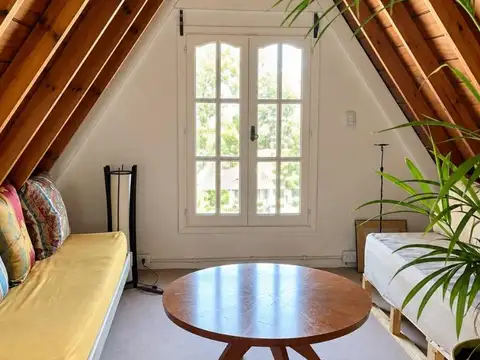 Casa 3 ambientes con 2 baños