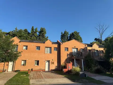Venta de triplex en barrio cerrado Nuevo Pilar - APTO CREDITO y cerca de panamericana