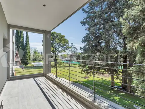 Departamento dos ambientes en 45 HIP Park