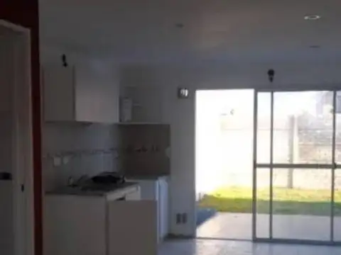 Depto Tipo Casa en Venta en Manuel B Gonnet, USD 55.000