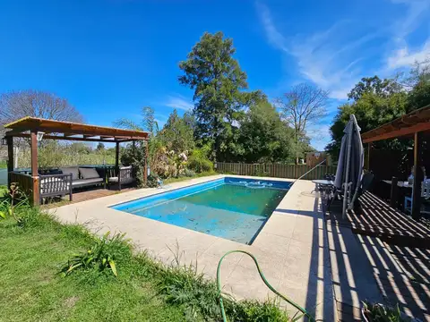 Casa 5 ambientes con 3 baños