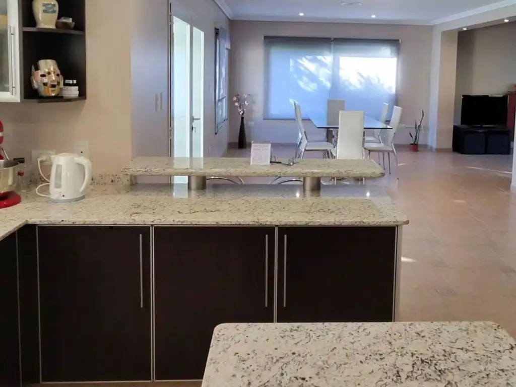 Casa en Venta - Fincas de Iraola I