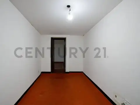 10 esquina 48 , Piso 847