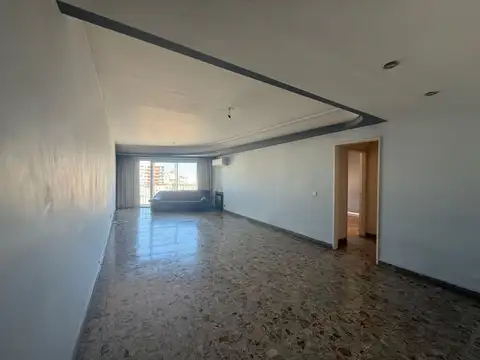 3 Ambientes con dependencia I Piso 11° Hermosa Vista I M/Lum