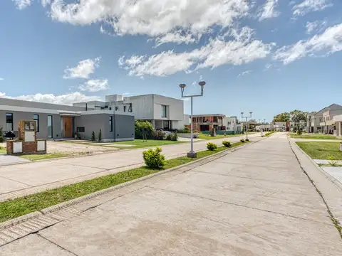 Terreno en Venta en Tierras Del Mar, USD 40.000