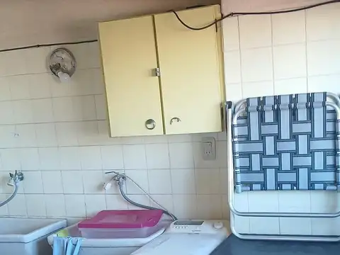 Depto Tipo Casa 2 ambientes con 1 baño