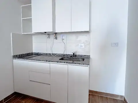 Mitre 1800