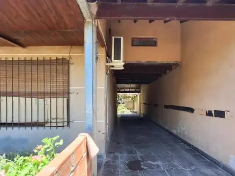 Casa en Venta en Paso del Rey, USD 72.000